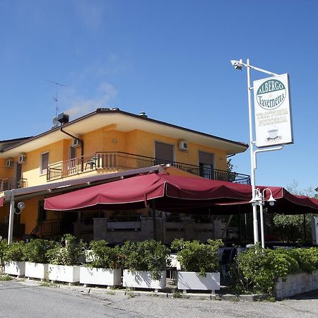 Albergo Tavernetta カステルヌオーヴォ・デル・ガルダ エクステリア 写真