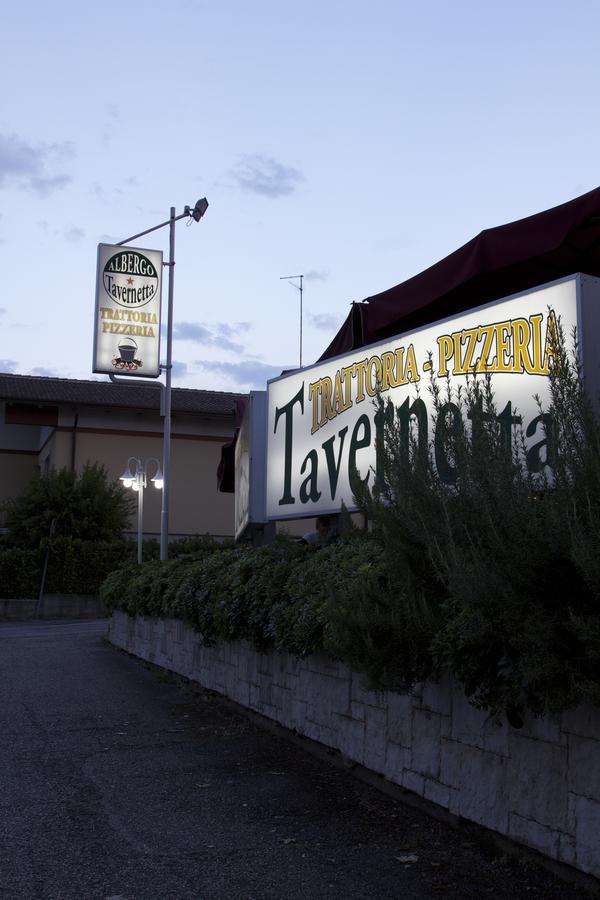 Albergo Tavernetta カステルヌオーヴォ・デル・ガルダ エクステリア 写真